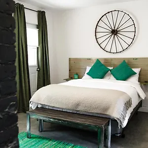 L'hotel Particulier Griffintown Montreal