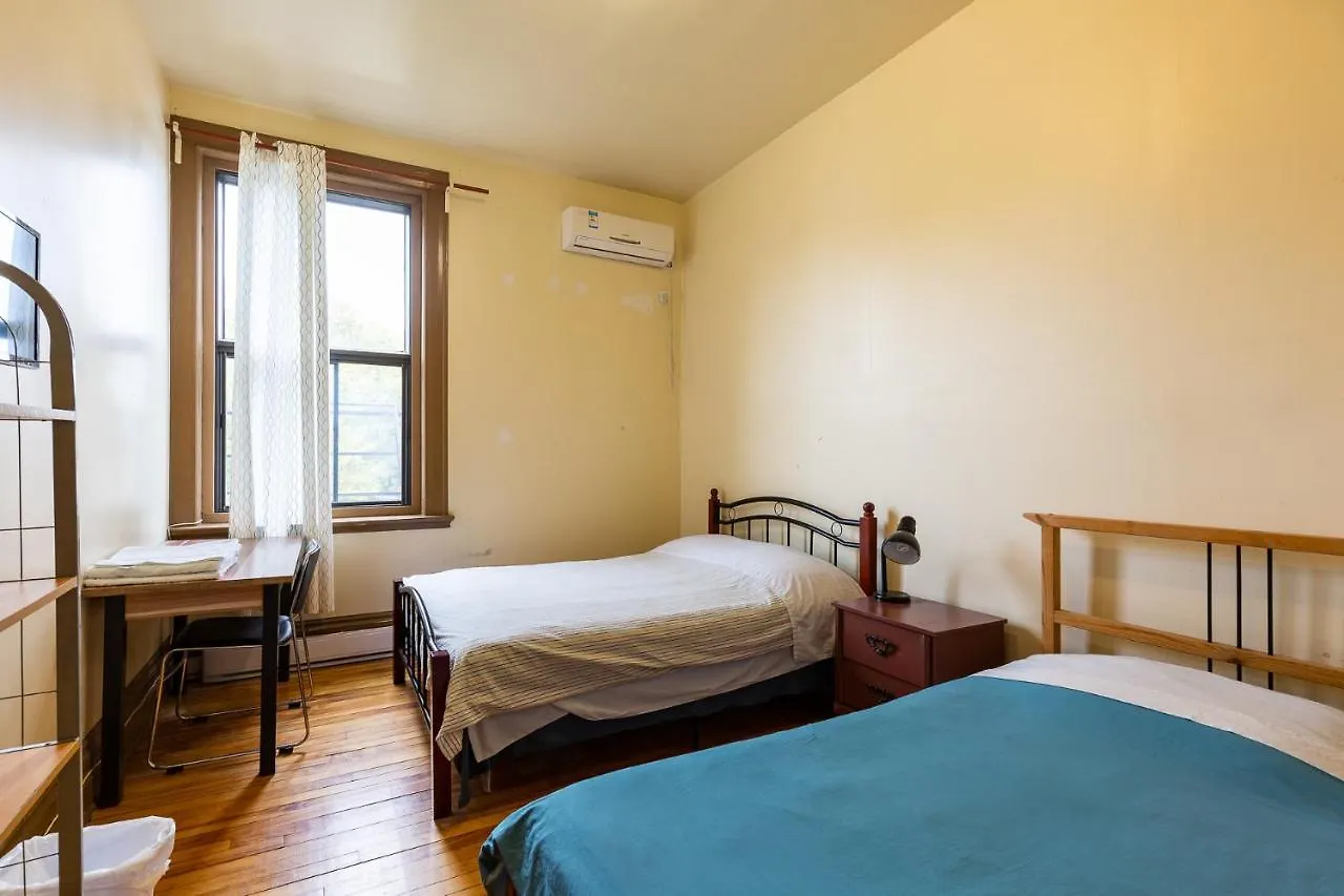 Hotel Bon Soleil Montreal