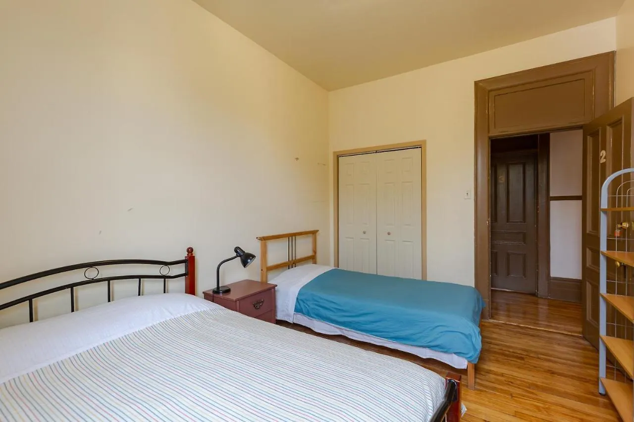Guest house Hotel Bon Soleil Montreal